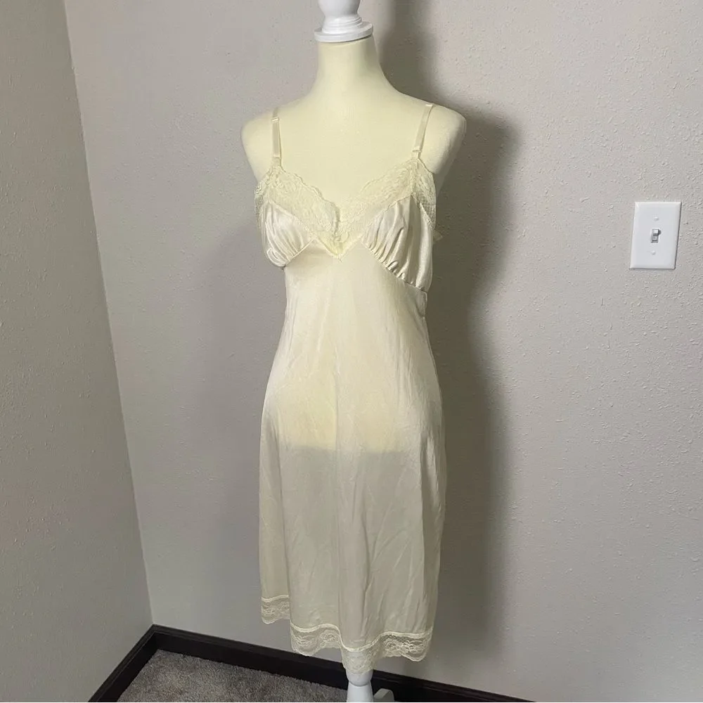 Vintage 80's Union Made Off White Lace Slip Dress Women's Size 38